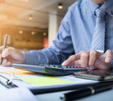 Empresas do Simples devem se regularizar até o dia 29. Quase 400 mil pequenos negócios foram notificados